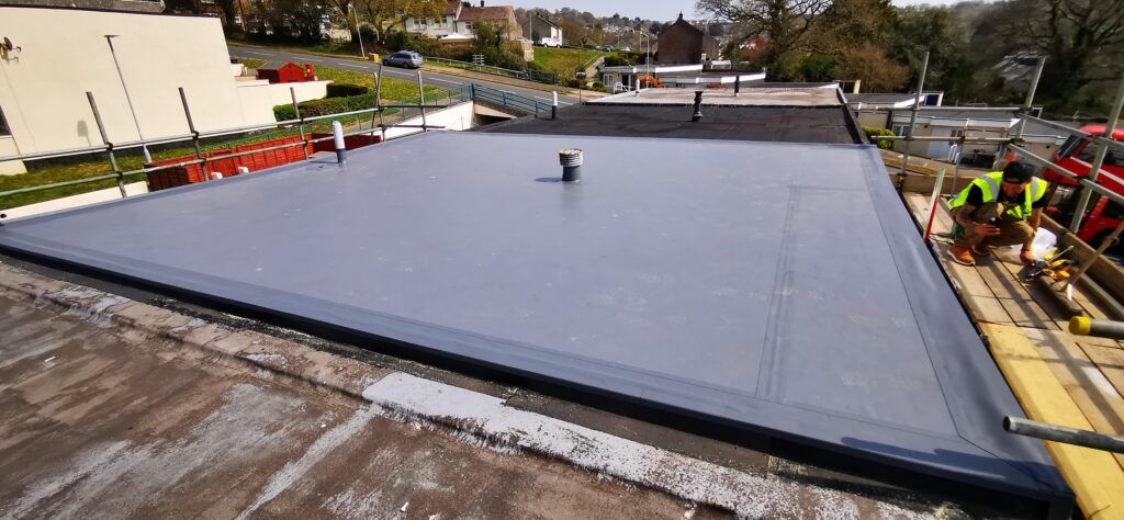 Cost Of Replacing A Flat Roof: A Guide